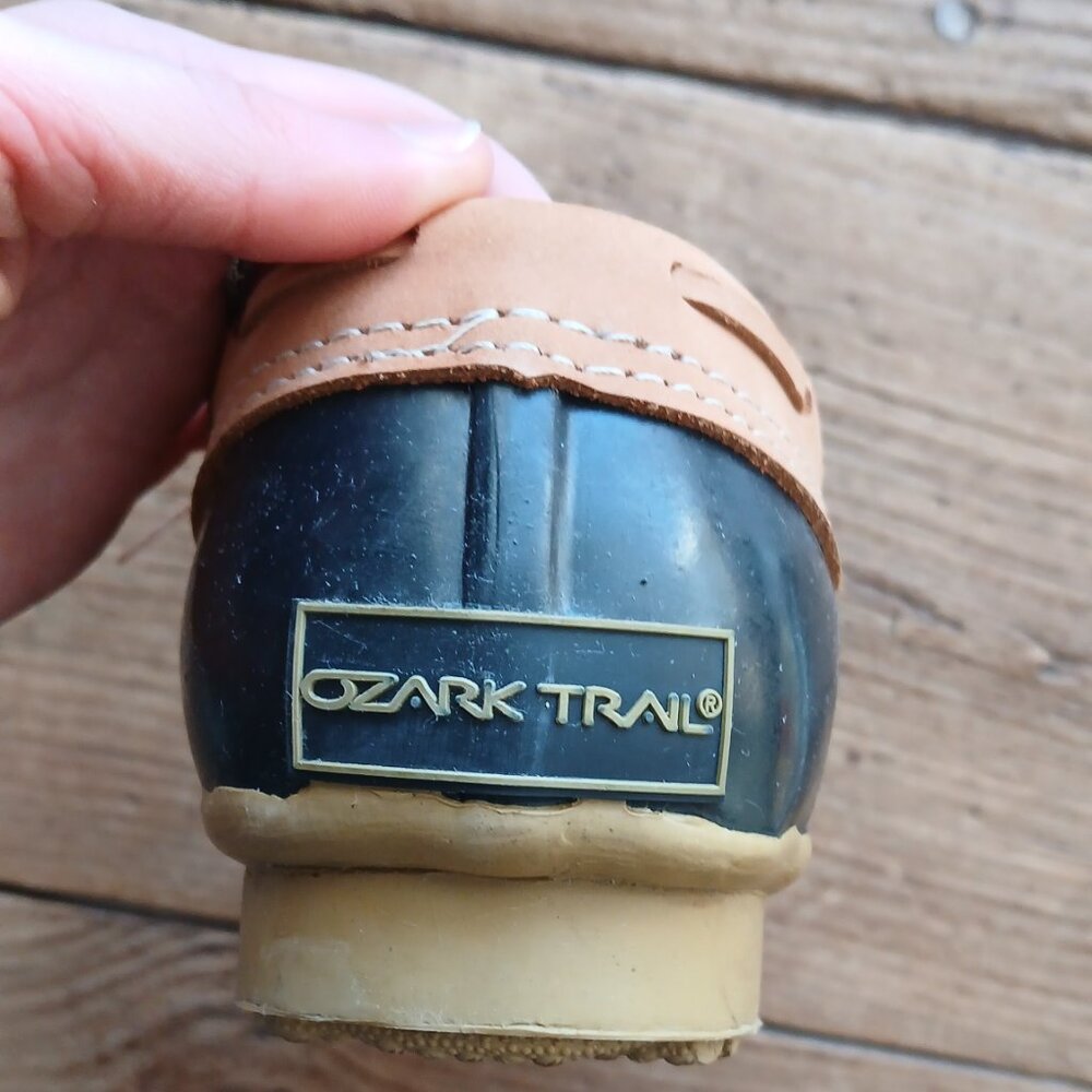 NWT Ozark Trail Megan 5 Leather Duck Boot - Picture 7 of 9
